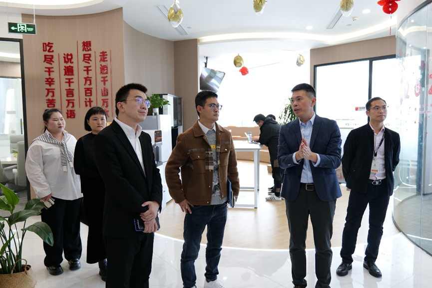 94a364872c7a897bf30de3ab9c6ff077.png 94a364872c7a897bf30de3ab9c6ff077.png